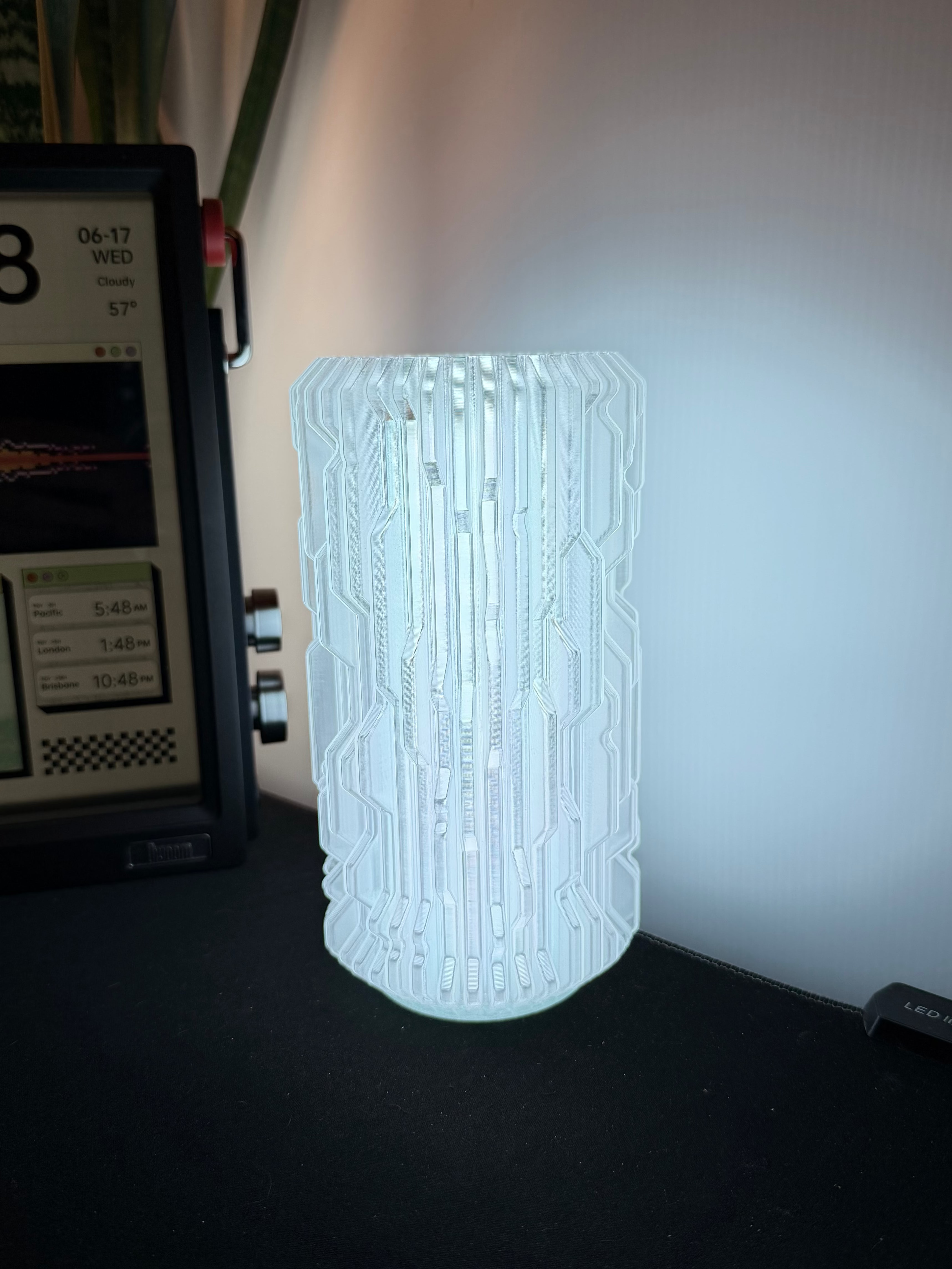 Clear Chroma Crystal with Synapse Shade Lamp