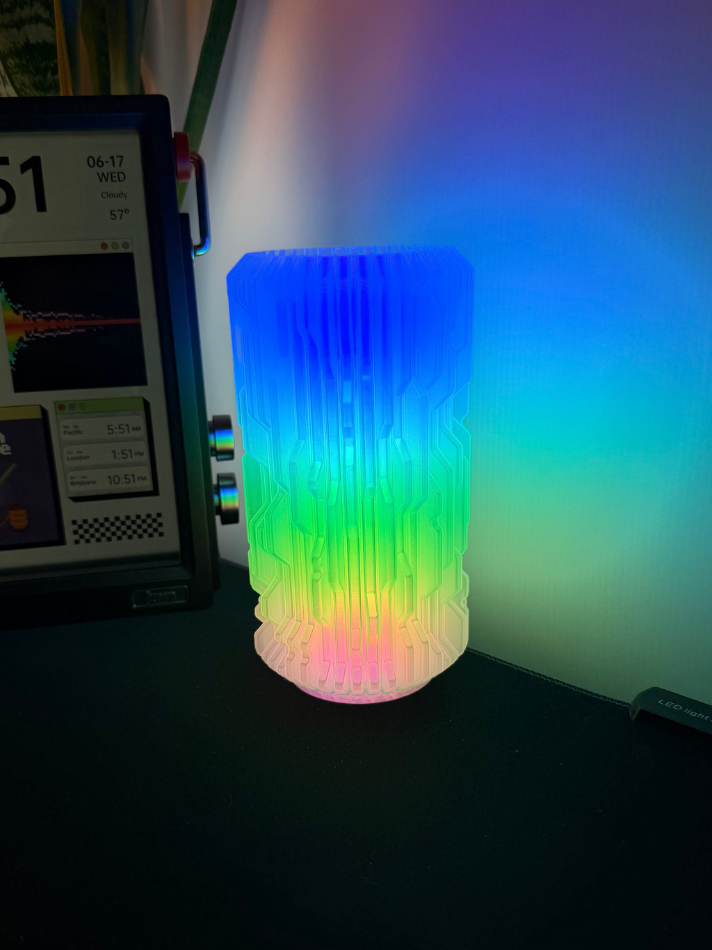 Tinted Blue Chroma Crystal with Synapse Shade Lamp